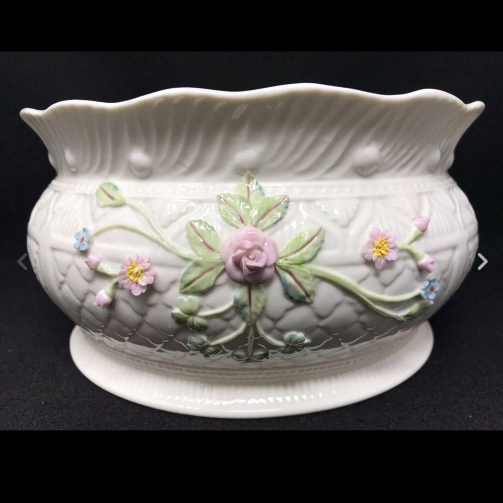 Belleek Bowl